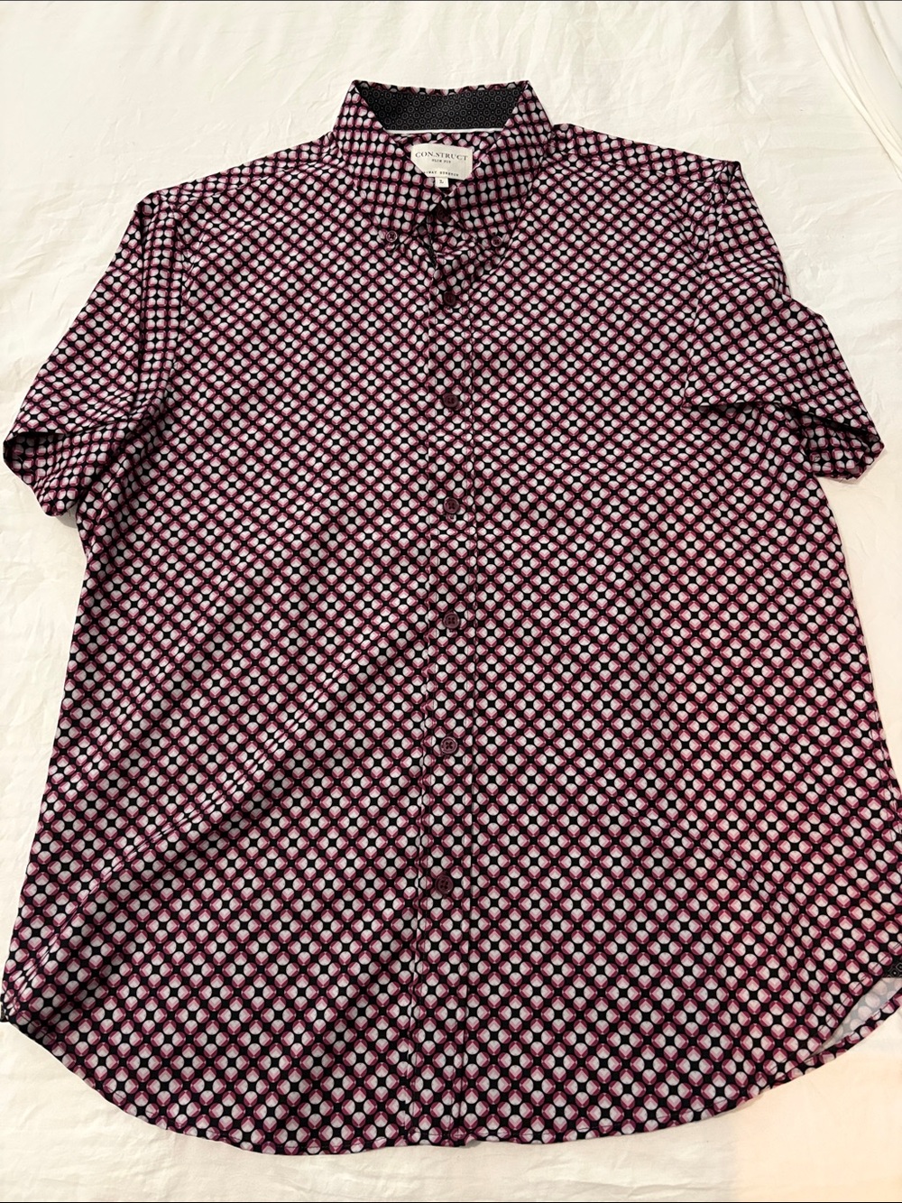 Construct Pink & Black Short-Sleeve Geo-Print Button-Down Shirt